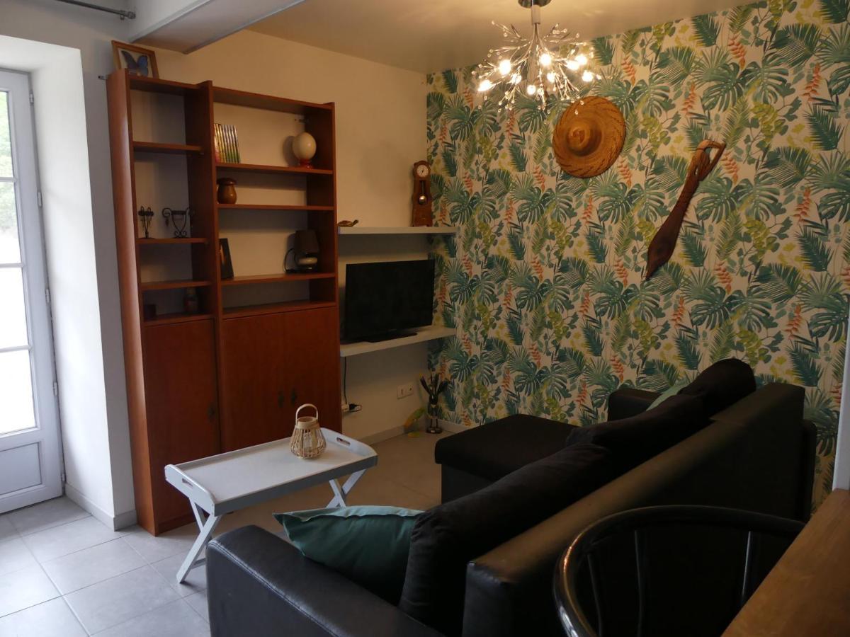 Holiday home Au Coeur Du Jura Entre Comte Et Vin Jaune, Comte *